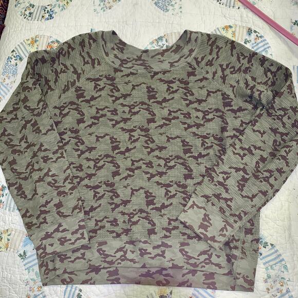 NEW OLIVE GREEN MONROW CAMO THERMAL WAFFLE TEE TOP - Picture 1 of 6